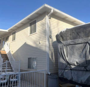 9 Common Gutter Myths Homeowners Believe